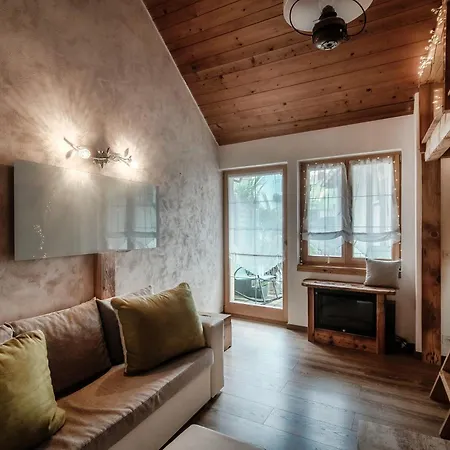 Casa Edera By Quokka 360 - Romantic Wooden House Solduno