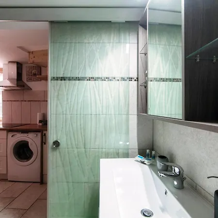 דירה Casa Edera By Quokka 360 - Romantic Wooden House *